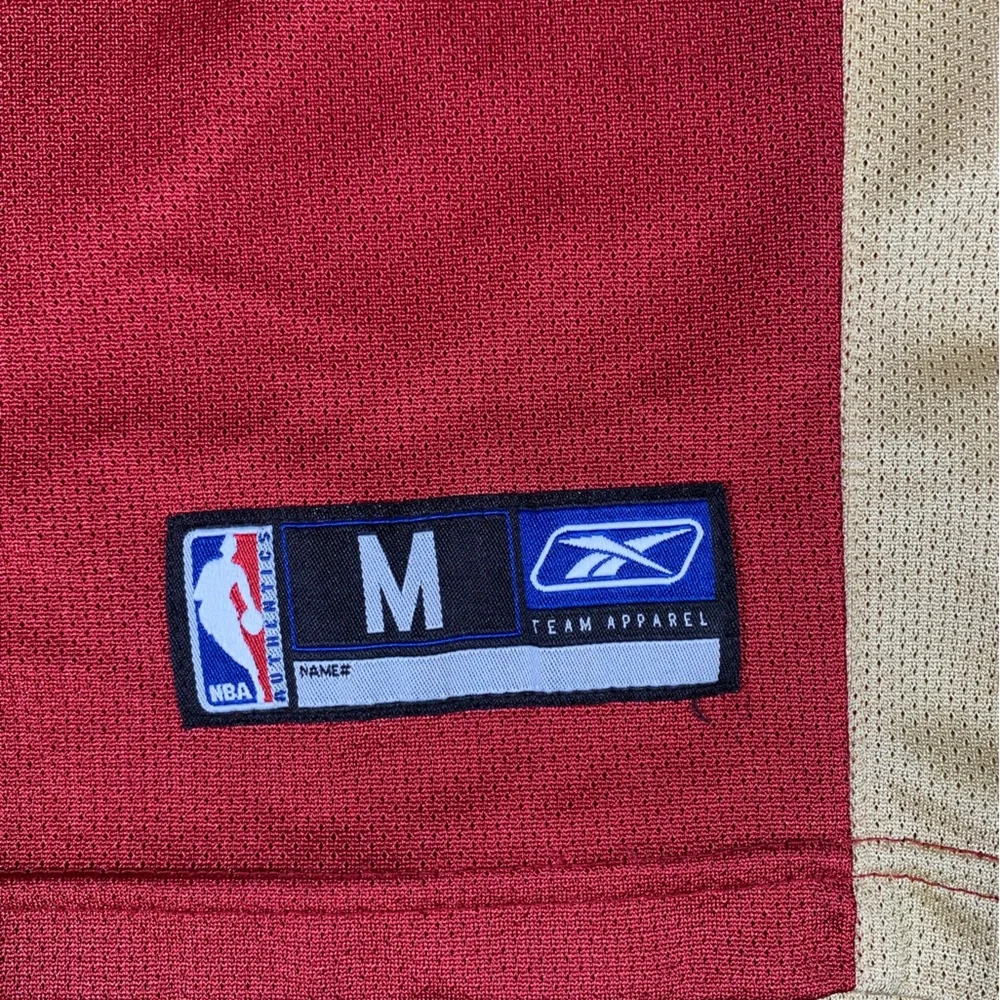 Vintage Reebok Lebron James #23 Cleveland Cavaliers Maroon NBA Jersey Youth Md‎